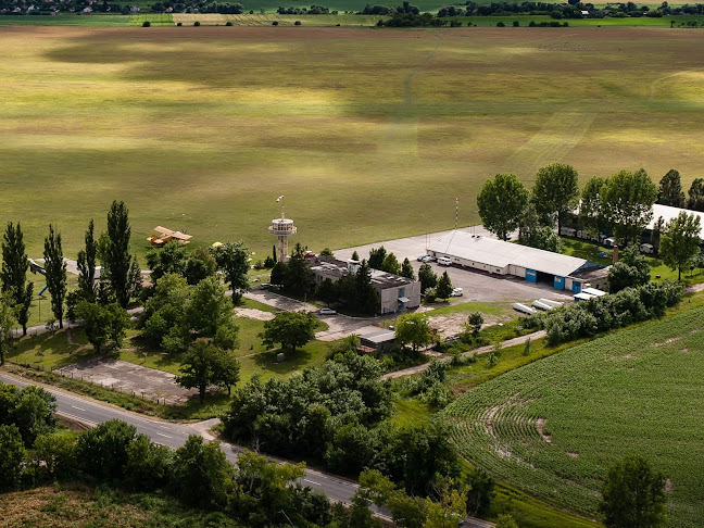 Kisapostagi Repülő Egyesület - Sárbogárd