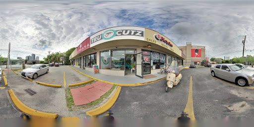 Barber Shop «TruCutz Barbershop Wynwood», reviews and photos, 3208 NE 2nd Ave, Miami, FL 33137, USA