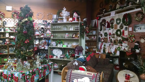 Thrift Store «Halo Bargain Center», reviews and photos