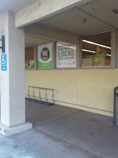 Thrift Store «Thrift Town», reviews and photos, 6328 Fair Oaks Blvd, Carmichael, CA 95608, USA