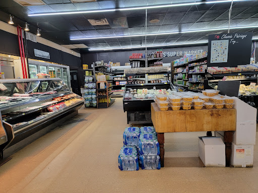 Hamburger Restaurant «Mountain Fresh Grocery Inc», reviews and photos, 521 Main St, Highlands, NC 28741, USA