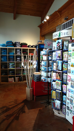 Grocery Store «Cross Road Grocery & Video», reviews and photos, 7802 Silver Lake Rd, Maple Falls, WA 98266, USA