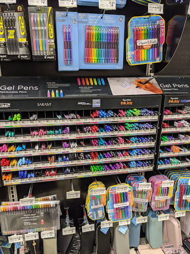 Craft Store «Michaels», reviews and photos, 8565 Columbine Rd, Eden Prairie, MN 55344, USA