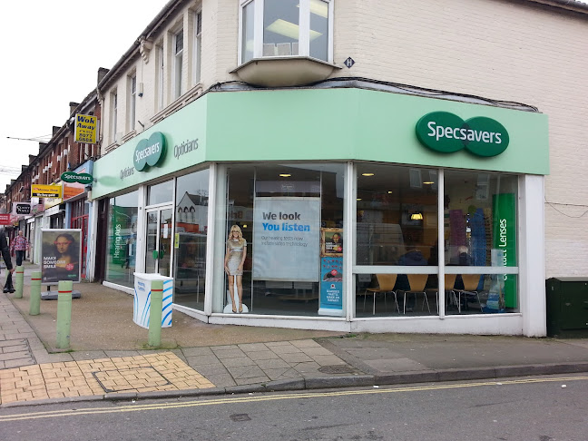 Specsavers Opticians and Audiologists - Shirley - Optician