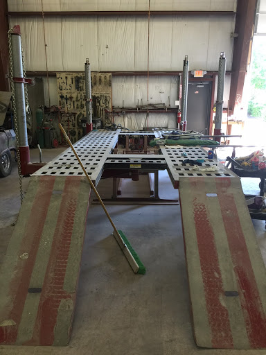 Auto Body Shop «Maaco Collision Repair & Auto Painting», reviews and photos, 4527 Metropolitan Ct, Frederick, MD 21704, USA