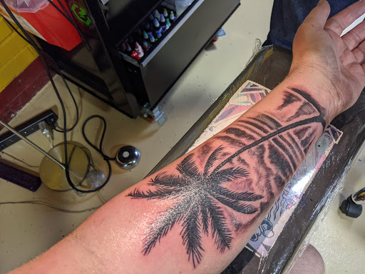 Tattoo Shop «Diablo Rojo Tattoo», reviews and photos, 2604 Guadalupe St, Austin, TX 78705, USA