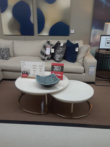 Furniture Store «Value City Furniture», reviews and photos, 9070 Dixie Hwy, Louisville, KY 40258, USA