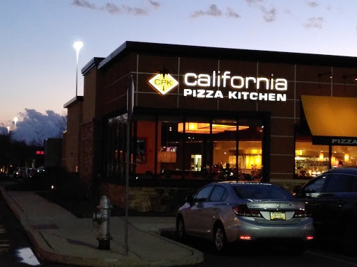 Shopping Mall «Plymouth Meeting Mall», reviews and photos, 500 W Germantown Pike, Plymouth Meeting, PA 19462, USA