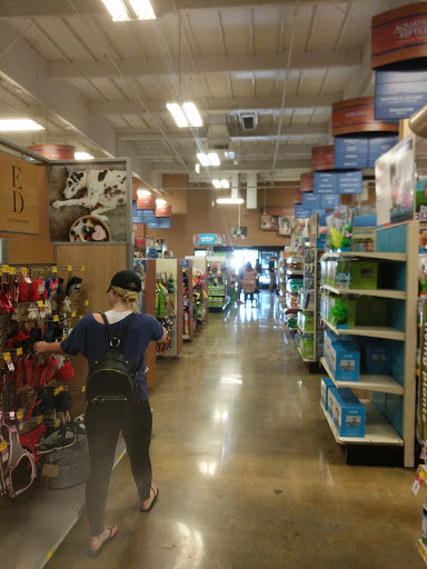 Pet Supply Store «PetSmart», reviews and photos, 19320 Nordhoff Way, Northridge, CA 91324, USA