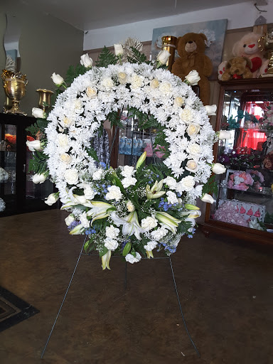 Florist «Floreria La Orquidea», reviews and photos, 510 S 1st St, Yakima, WA 98901, USA