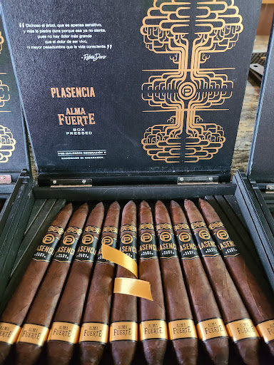 Cigar Shop «Rivercity Cigar & Brew», reviews and photos, 1990 S Frontage Rd, Vicksburg, MS 39180, USA