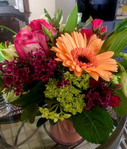 Florist «Ford Flower Co.», reviews and photos, 83 S Broadway, Salem, NH 03079, USA