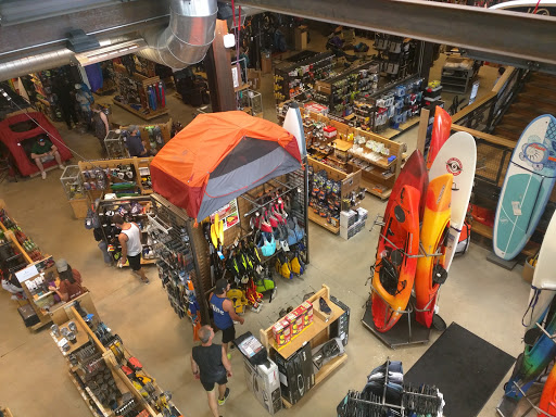 Camping Store «REI», reviews and photos, 412 S 27th St, Pittsburgh, PA 15203, USA