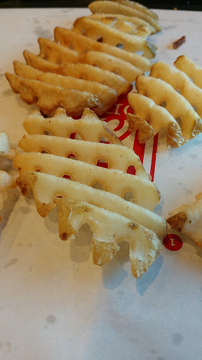 Restaurant «Chick-fil-A Flagler Park», reviews and photos, 9301 W Flagler St, Miami, FL 33174, USA