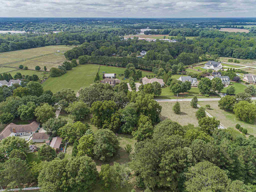 Real Estate Agency «Kim and Lin Logan Real Estate», reviews and photos, 1041 Village Park Dr #204, Greensboro, GA 30642, USA