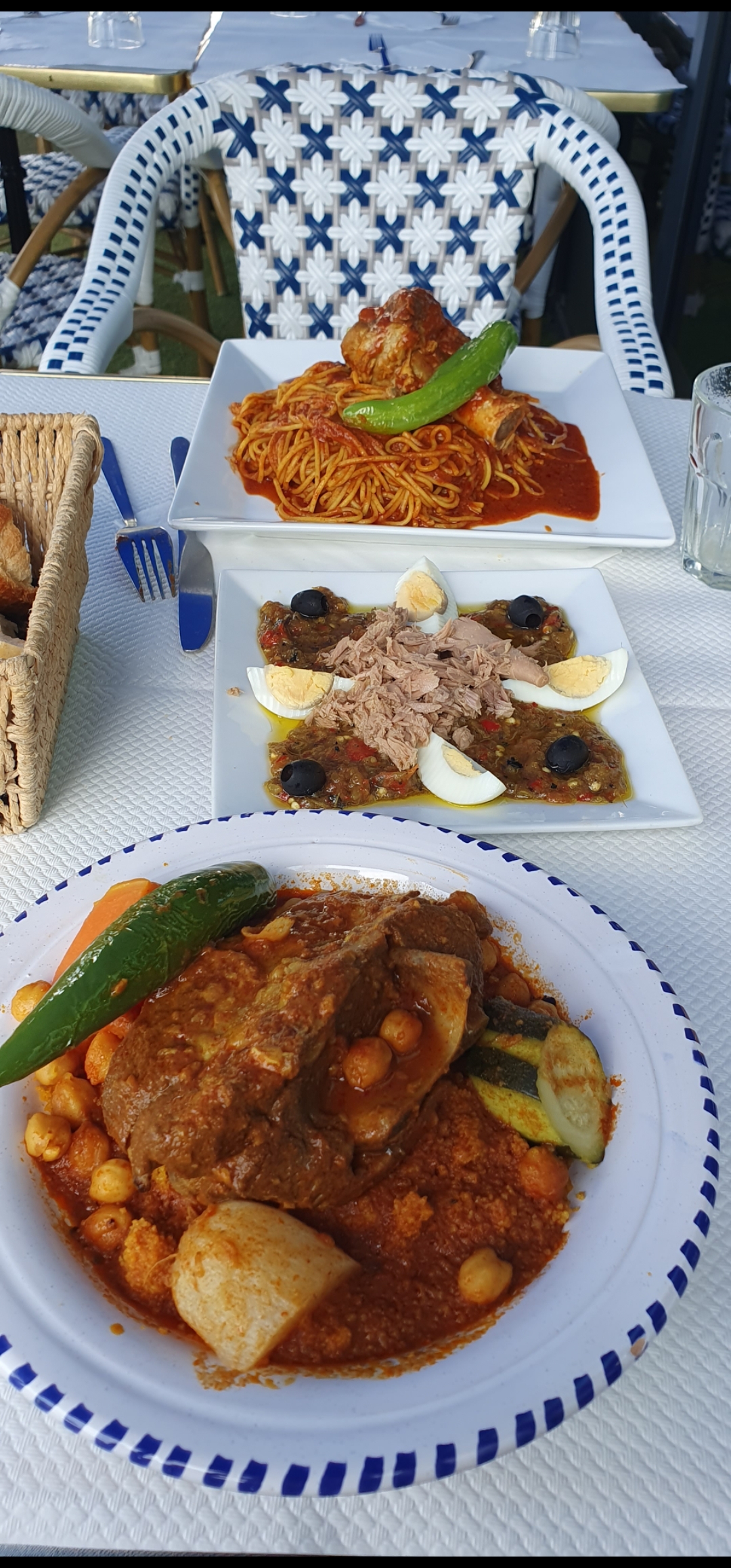 Photo n° 2 de l'avis de Asma. fait le 28/12/2023 à 19:39