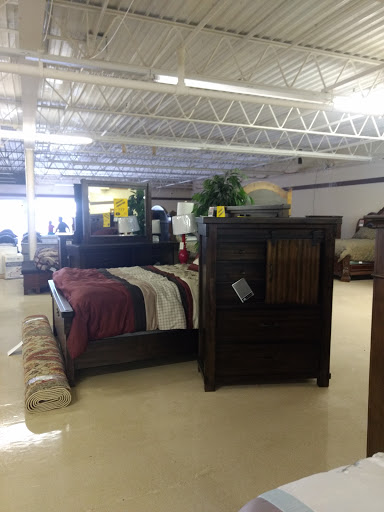 Furniture Store «Roommakers Furniture & Flooring», reviews and photos, 2020 16th Ave SW, Cedar Rapids, IA 52404, USA