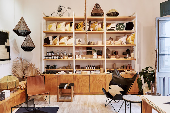 PUNA concept store - Tienda de muebles