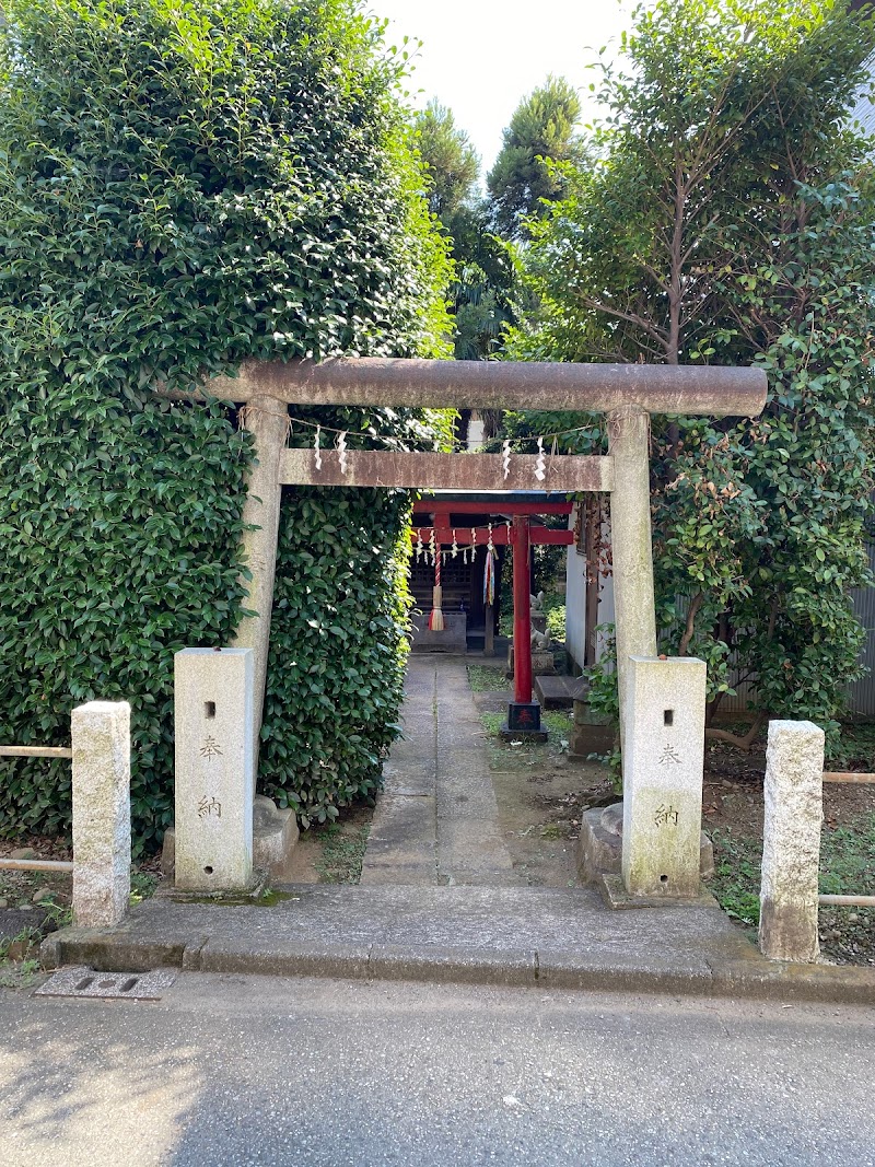 揚辻稲荷神社（谷田部稲荷神社）