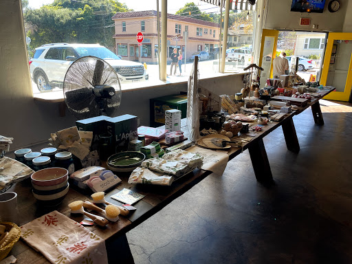 Grocery Store «Lincoln Market & Deli», reviews and photos, 496 Broad St, San Luis Obispo, CA 93405, USA