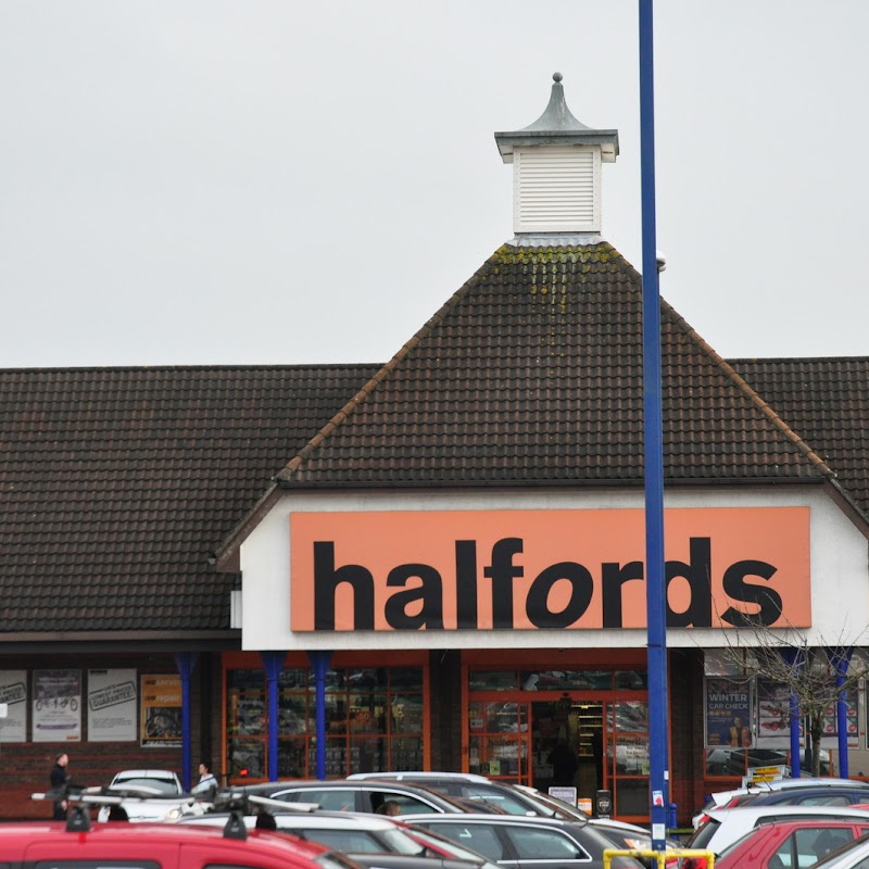 Halfords - Chelmsford