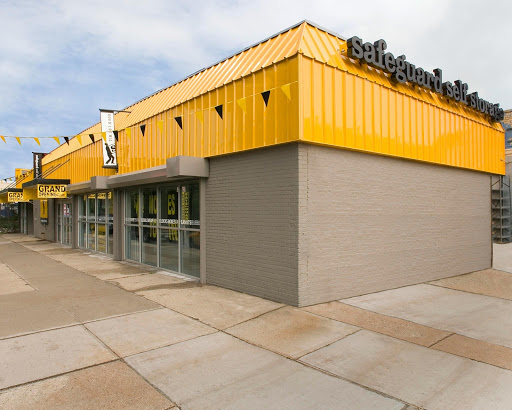 Storage Facility «Safeguard Self Storage», reviews and photos, 41-15 Astoria Blvd S, Astoria, NY 11105, USA