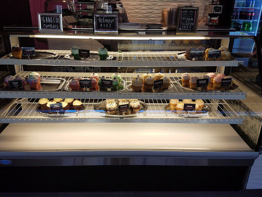 Shopping Mall «The Shoppes at Farmington Valley», reviews and photos, 110 Albany Turnpike, Canton, CT 06019, USA