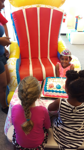 Amusement Center «Bounce E House», reviews and photos, 11110 25th Ave E D, Tacoma, WA 98445, USA