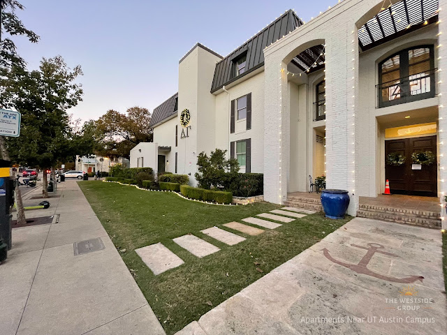 West University by null