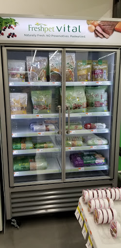 Pet Supply Store «Pet Supplies Plus», reviews and photos, 2250 N Rock Rd Ste. 110, Wichita, KS 67226, USA