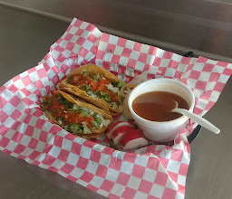 Tacos de birria dorados estilo tijuana EL CHINO photo