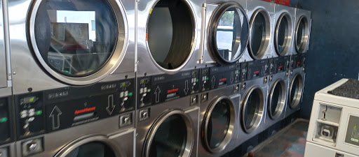 Laundromat «Wonderland Coin Laundry», reviews and photos, 2179 Abbott St, San Diego, CA 92107, USA