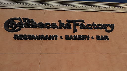 Restaurant «The Cheesecake Factory», reviews and photos, 2402 East Camelback, Phoenix, AZ 85016, USA