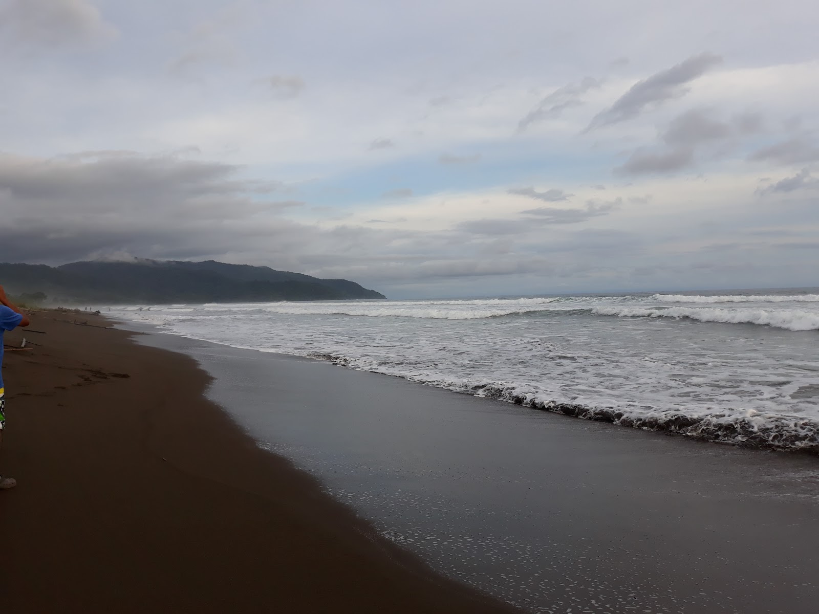 Foto de Jaque Beach con agua azul superficie