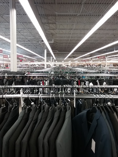 Clothing Store «Burlington Coat Factory», reviews and photos, 441 Western Ave, South Portland, ME 04106, USA