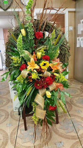 Florist «Floral Charisma», reviews and photos, 109 N Washington St, DeRidder, LA 70634, USA