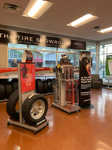 Tire Shop «Firestone Complete Auto Care», reviews and photos, 1271 Market St, Chattanooga, TN 37402, USA