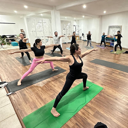 SukhinO Yoga y Pilates - Roberto Schuman Lote 27 Manzana7 4, 6A Sección, Jardines del Sur 4ta Secc, 43600 Tulancingo de Bravo, Hgo., Mexico