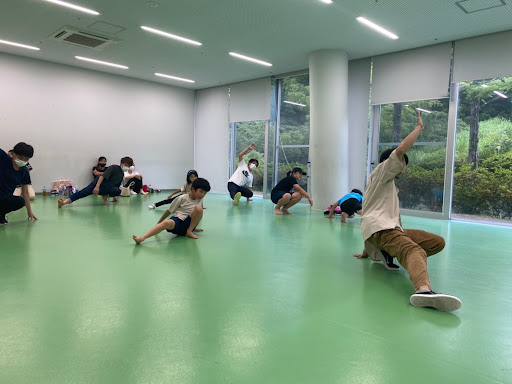 ダンススクール ひふみダンスサークル (キッズダンス, Hiphop, Breakin)