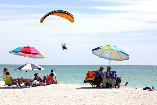 Public Beach «Pass-A-Grille Beach», reviews and photos, 113 11th Ave, Pass-A-Grille Historic District, FL 33706, USA