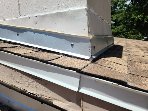 Roofing Contractor «J & M Roofing, Inc.», reviews and photos, 6020 Pkwy N Dr #500, Cumming, GA 30040, USA