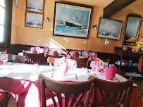 Atmosphère du Restaurant français Le Corsaire à Honfleur - n°15
