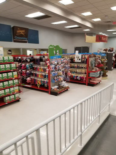 Pet Supply Store «Petco Animal Supplies», reviews and photos, 9078 SE Sunnyside Rd, Clackamas, OR 97015, USA