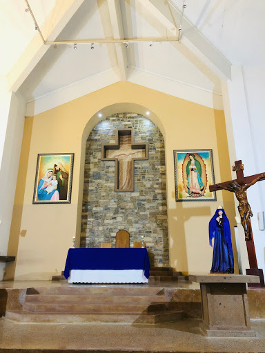 Parroquia de la Sagrada Familia en Apodaca