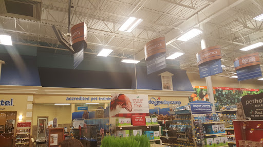 Pet Supply Store «PetSmart», reviews and photos, 12971 Fair Lakes Pkwy, Fairfax, VA 22033, USA