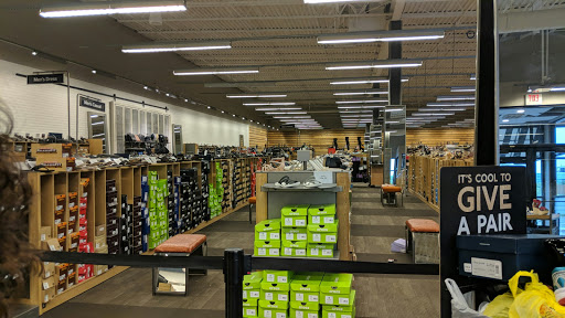 Shoe Store «DSW Designer Shoe Warehouse», reviews and photos, 343 Mount Hope Avenue, Rockaway, NJ 07866, USA