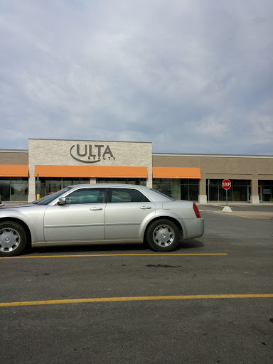 Cosmetics Store «Ulta Beauty», reviews and photos, 8325 E Twelve Mile Rd, Warren, MI 48093, USA