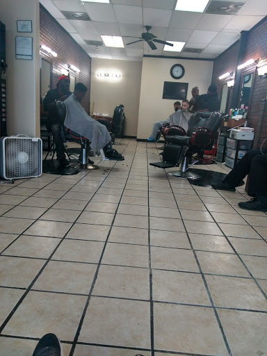 Barber Shop «KNUCKLEHEADZ BARBERSHOP», reviews and photos, 313 Rankin Rd, Houston, TX 77073, USA