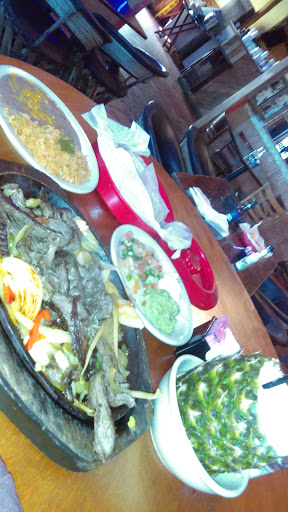 Mexican Restaurant «Los Lupes», reviews and photos, 3644 Irving Mall, Irving, TX 75062, USA