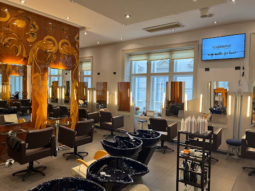 Hüllerbrand Friseursalon In Vienna